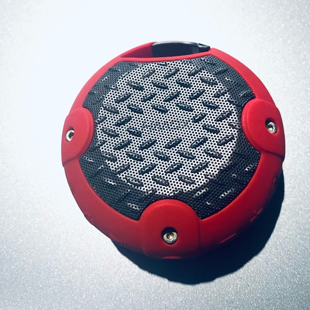 Hmdx Endure Bluetooth Speaker Model HX-P475 With USB Card Mint Conditions
